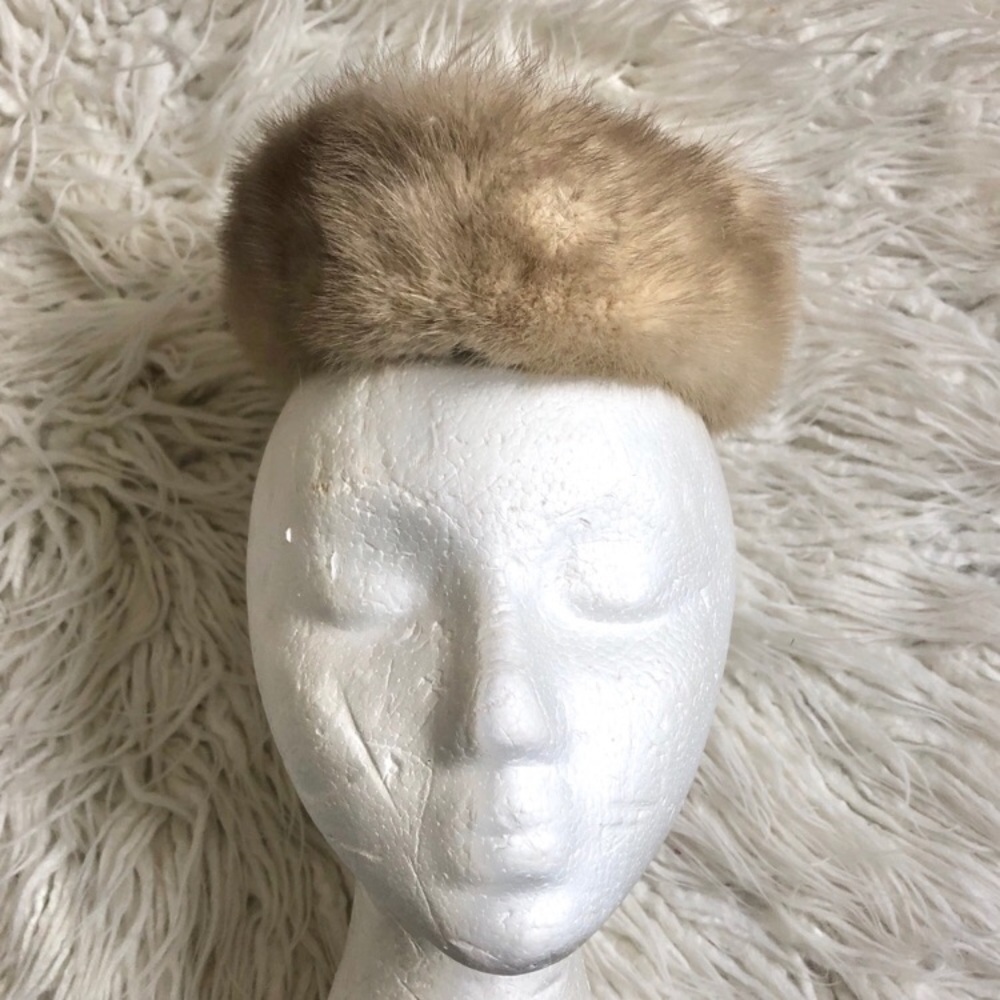 Vintage Handmade Beige Suede & Mink Fur Jackie Kennedy Onassis Pillbox Hat OS